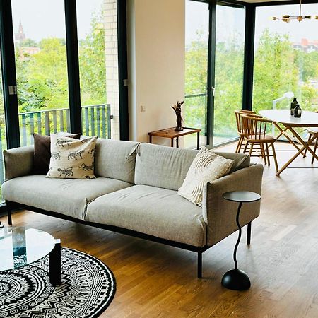 2 Bedroom Mauerpark-Apartment, Berlin Mitte View Calendar Εξωτερικό φωτογραφία