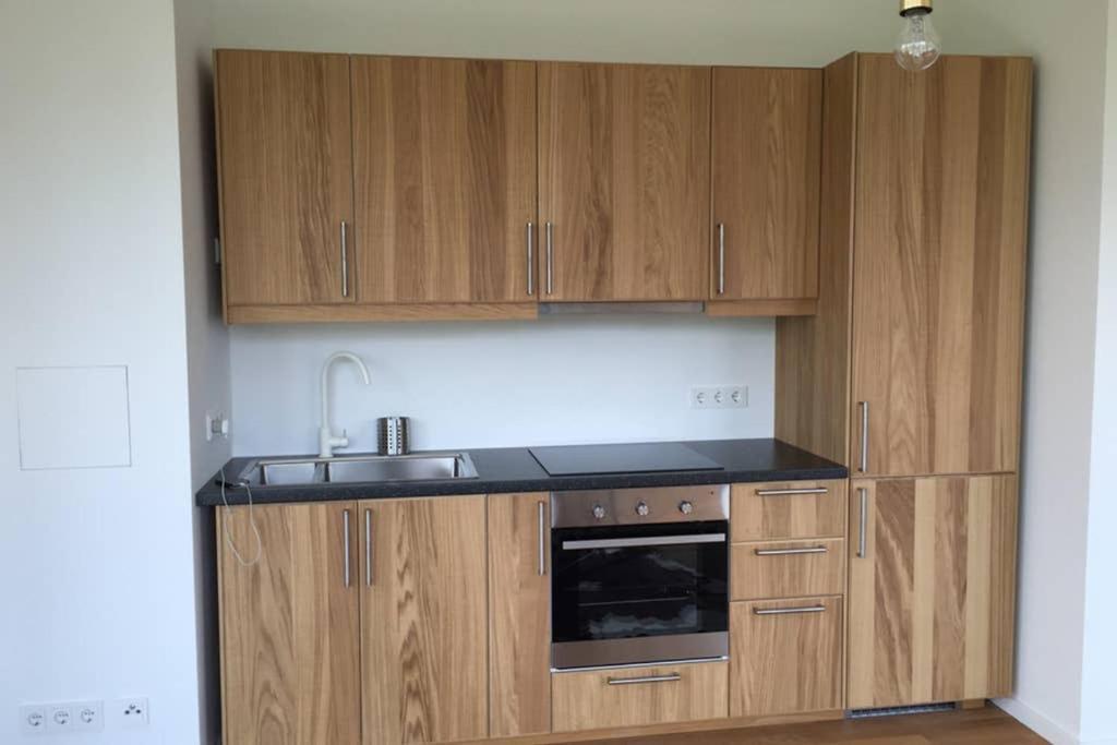 2 Bedroom Mauerpark-Apartment, Berlin Mitte View Calendar Εξωτερικό φωτογραφία